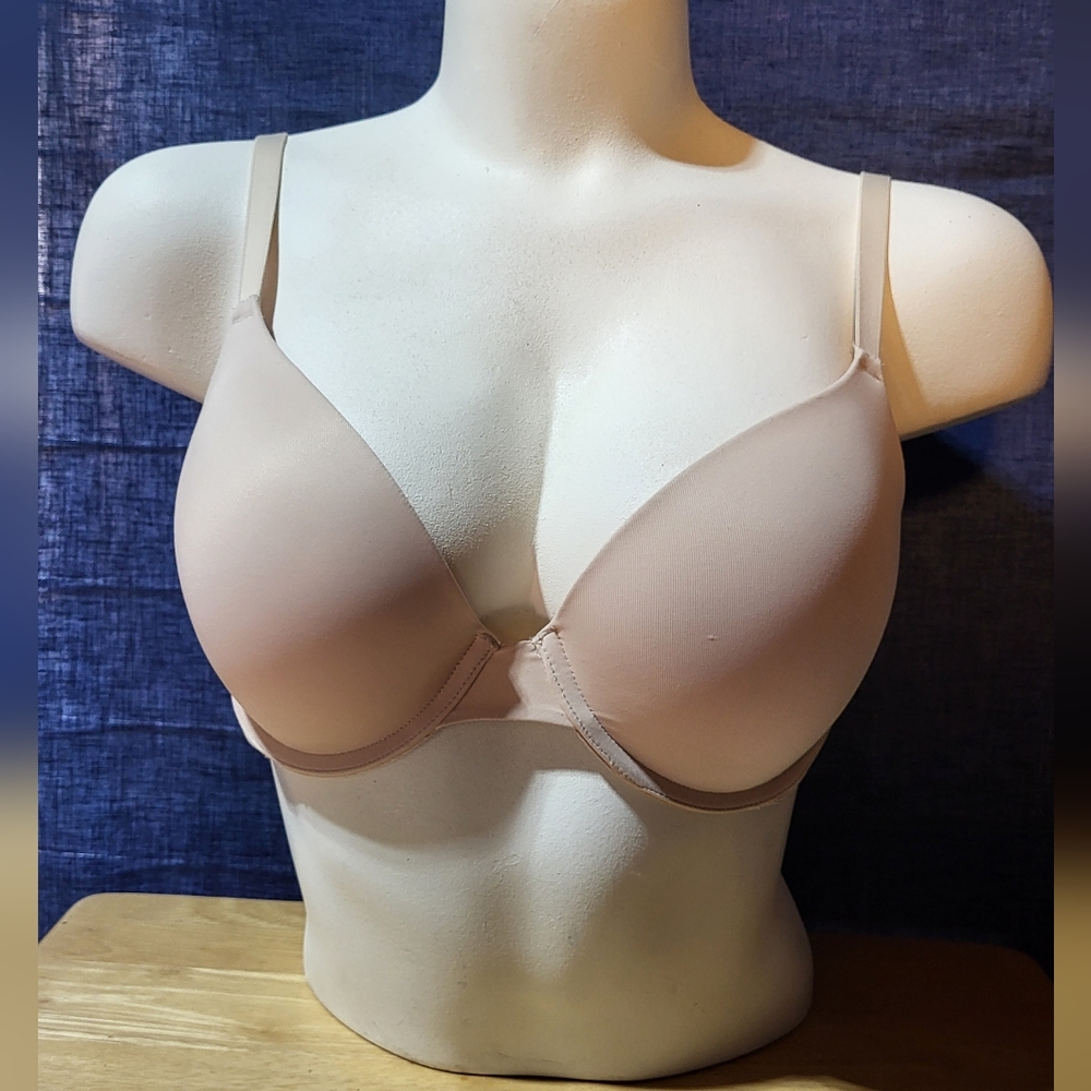 Pink Victoria Secret tan bra size 36C